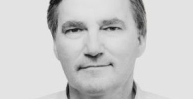 richard-wagstaff-grey-300x300.jpg
